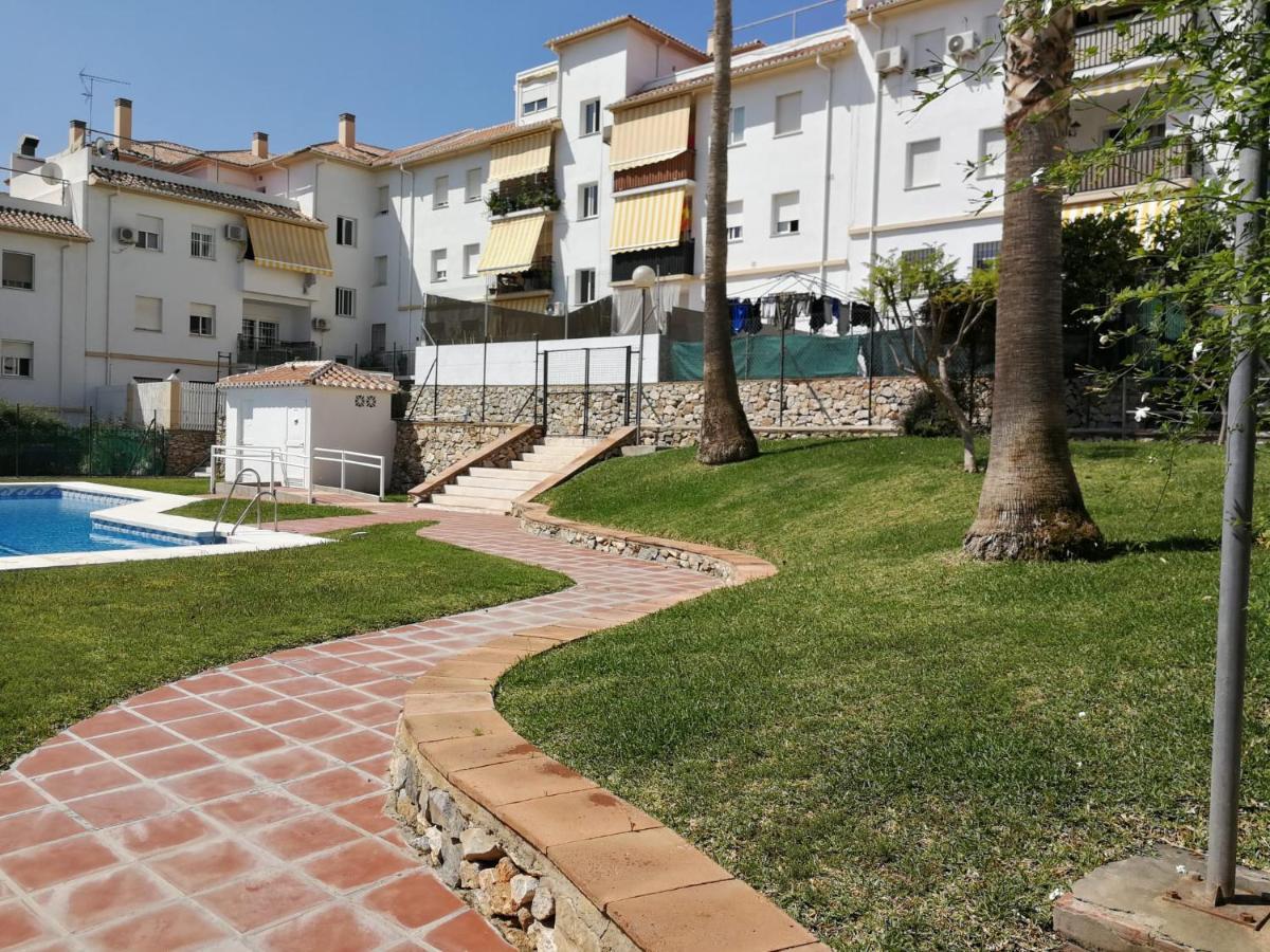 Apartamento Ampurdan, Piscina, Vistas, 10 Min De La Playa Torre Del Mar Exterior foto