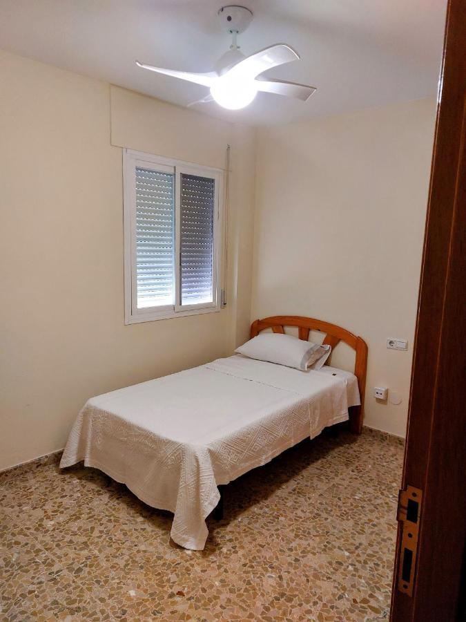 Apartamento Ampurdan, Piscina, Vistas, 10 Min De La Playa Torre Del Mar Exterior foto
